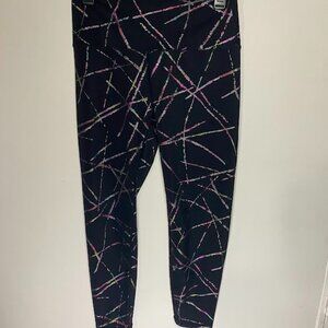 Zyia Active Abstract 7/8 Leggings